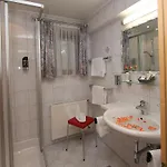 Ξενοδοχείο Alphotel Garni Salner 4*