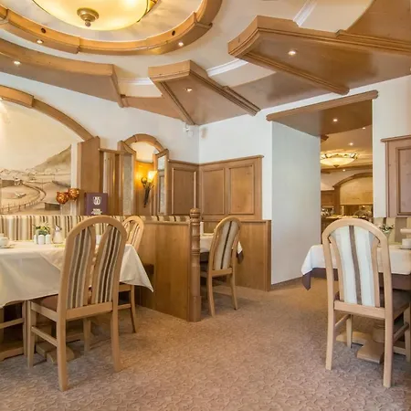 Ξενοδοχείο Alphotel Garni Salner Ισγκλ