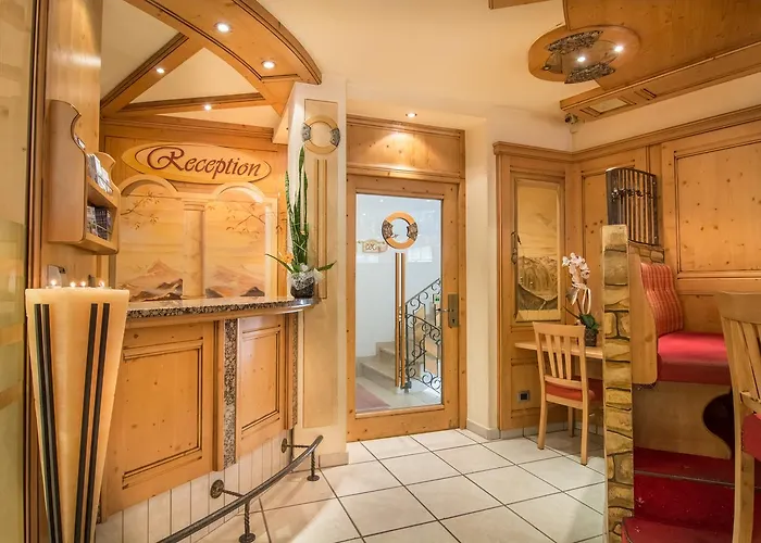 Alphotel Garni Salner Hotel 4*