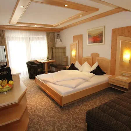 Alphotel Garni Salner 4* ايشجل