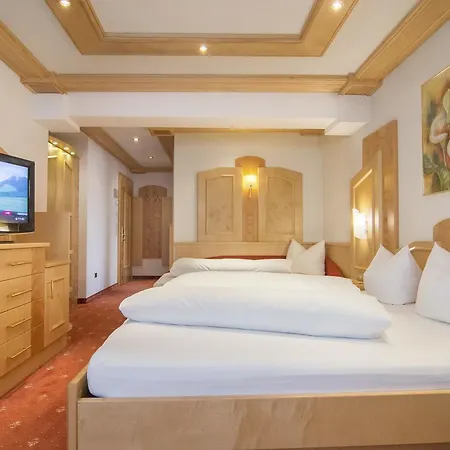 Alphotel Garni Salner Hotell