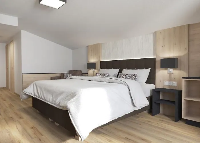 Alphotel Garni Salner 4*