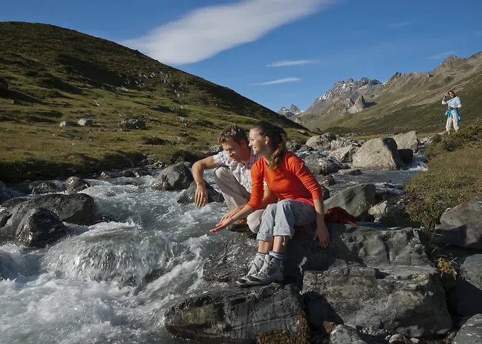 阿博特尔加尼塞尔讷酒店